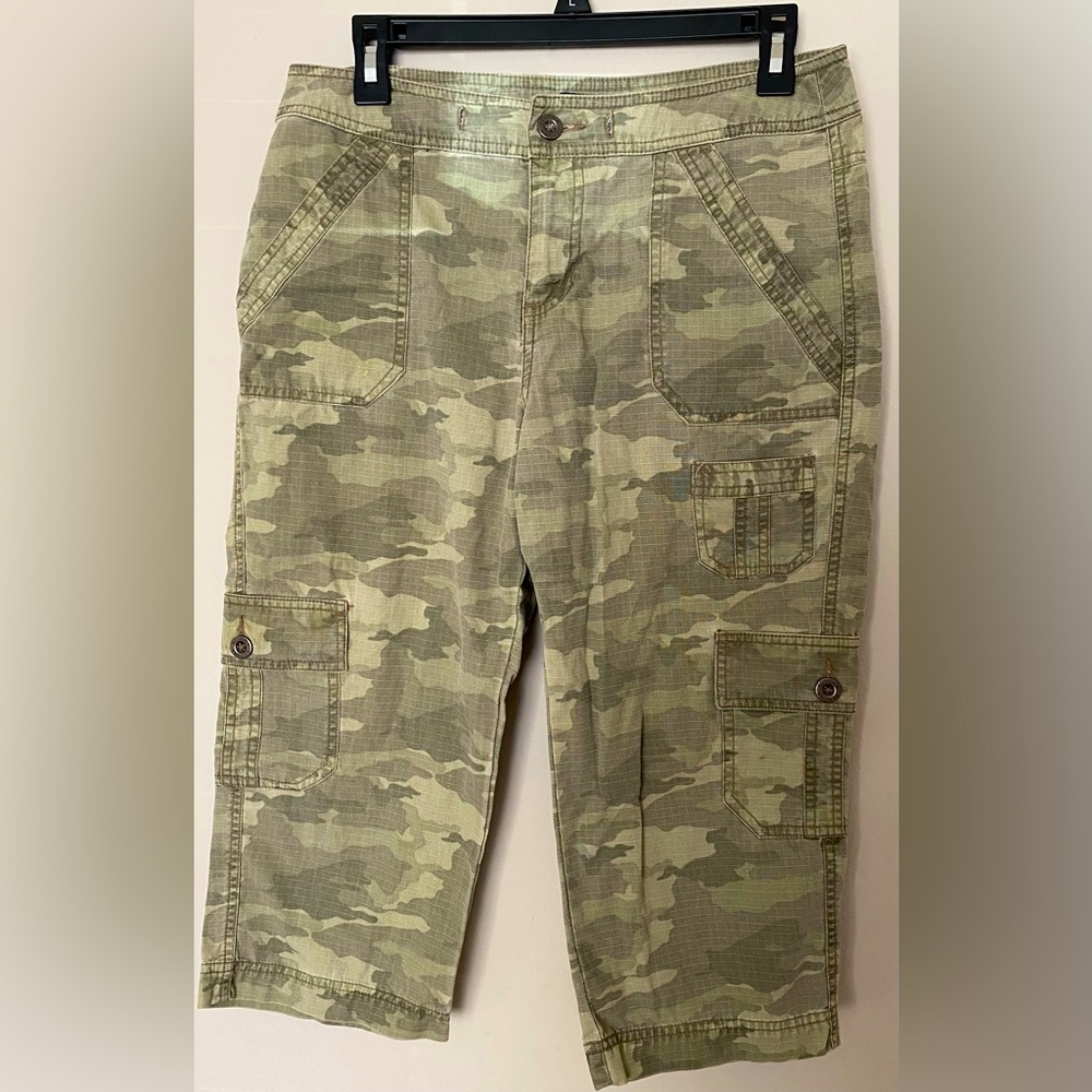 Sonoma [Life+style] Camo Cargo Capris